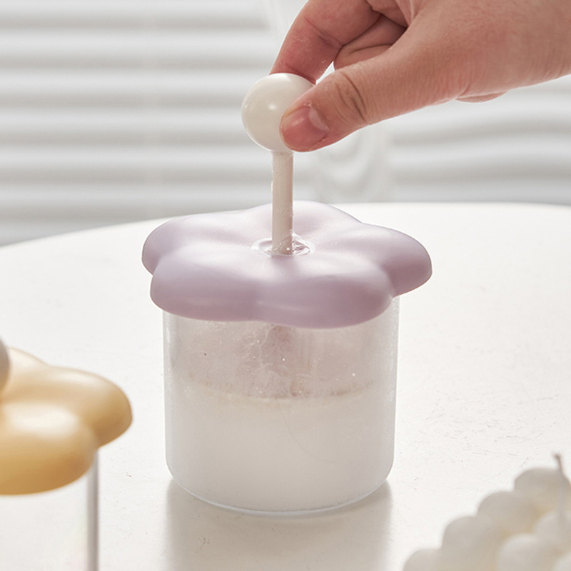 مضرب رغوة كريمي ناعم لتنظيف ال - مراجعة Skincare Qv وسعره